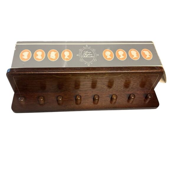 Avon American Fashion Thimble Display Rack In Box - Picture 1 of 9